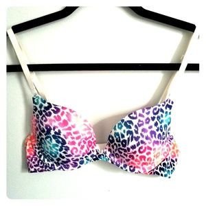 VS PINK Campus Pushup Bra